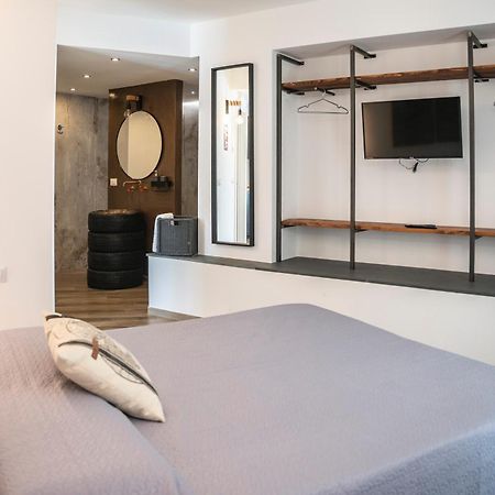 Vespa Apartments مونيلّي الغرفة الصورة