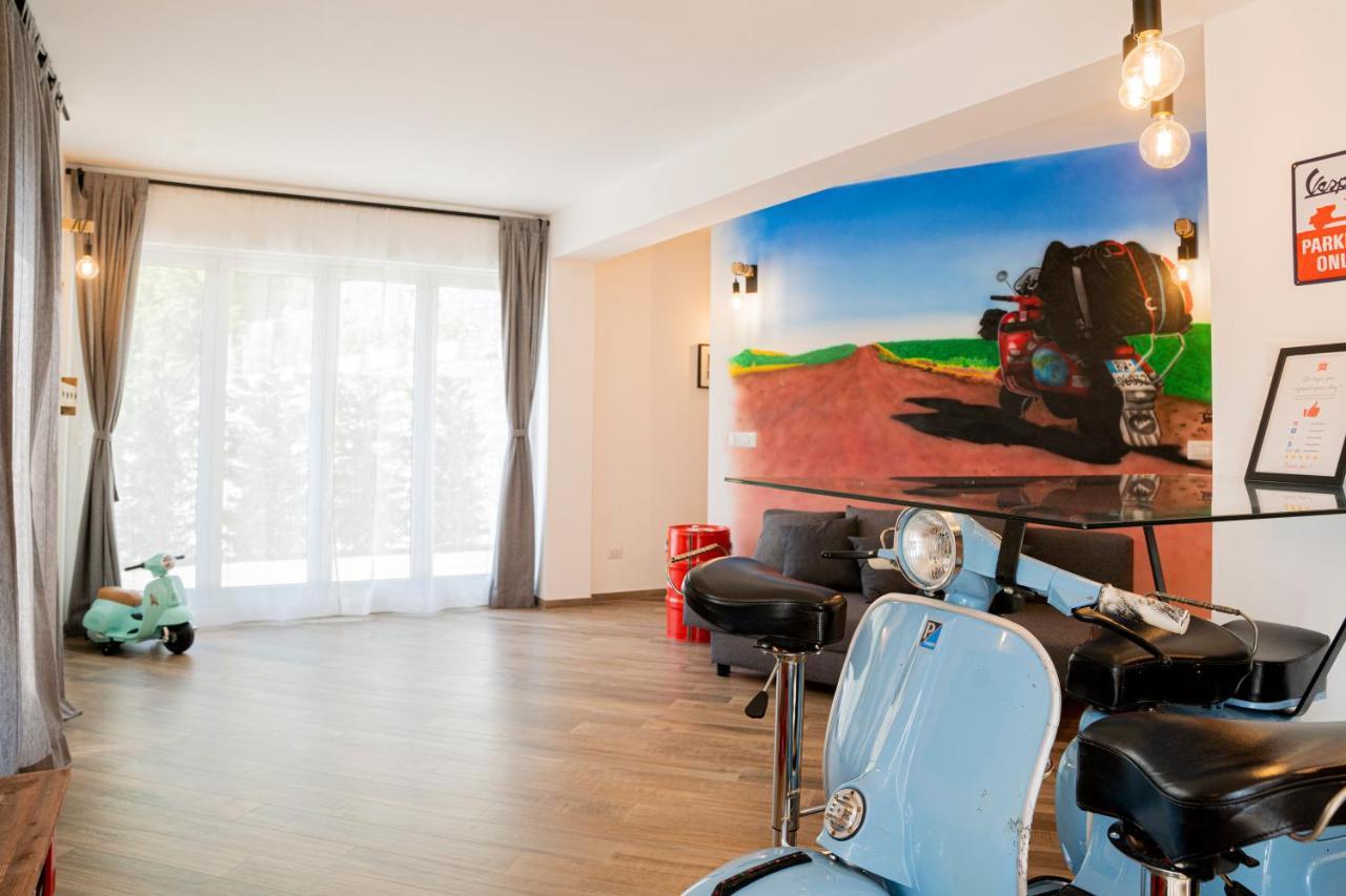 Vespa Apartments مونيلّي المظهر الخارجي الصورة