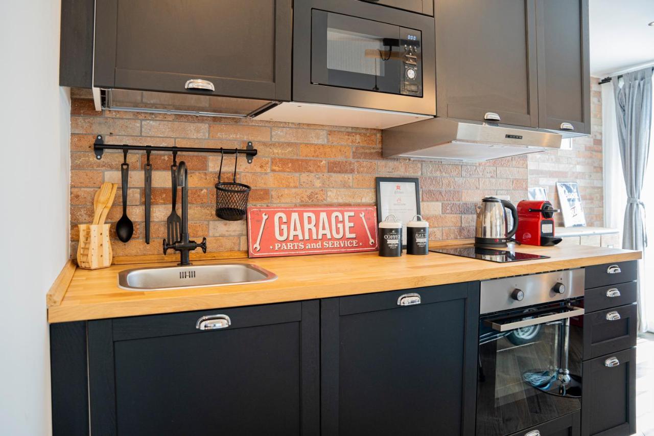 Vespa Apartments مونيلّي المظهر الخارجي الصورة
